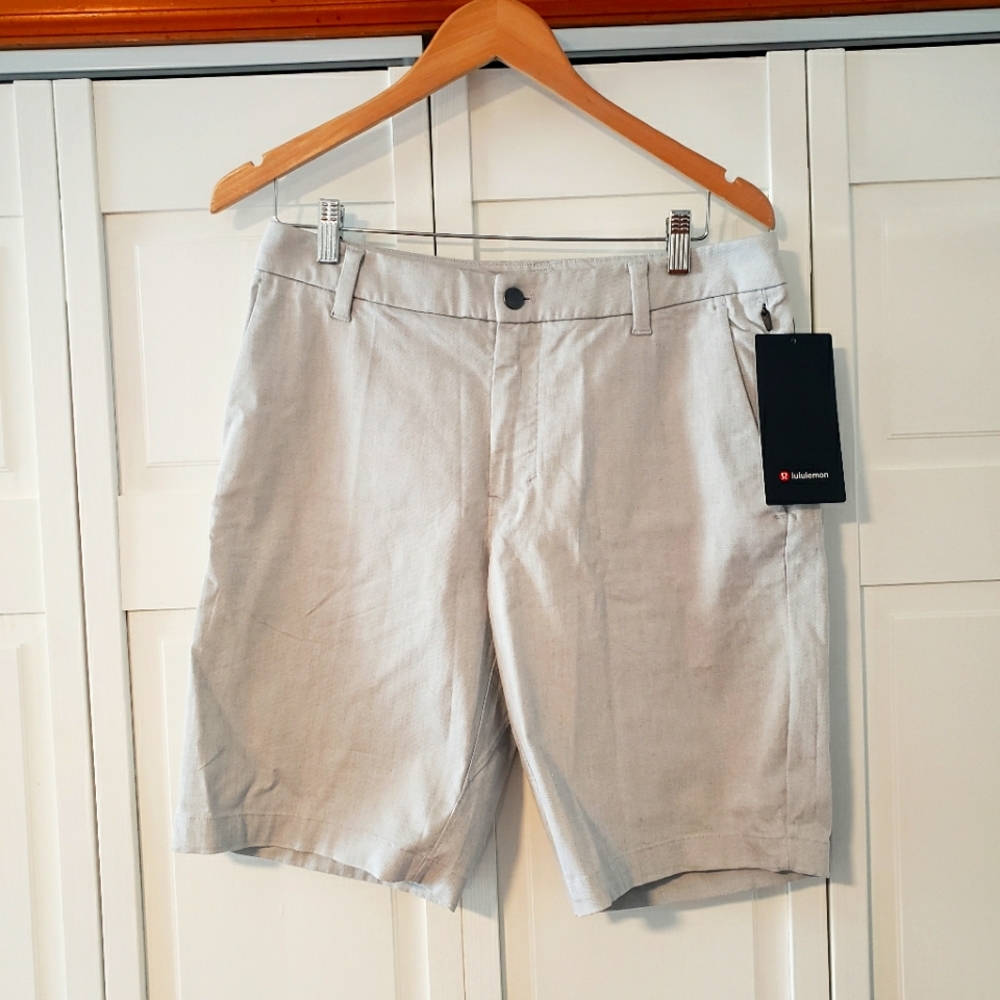 NWT lululemon men's Commission Short classic 9"